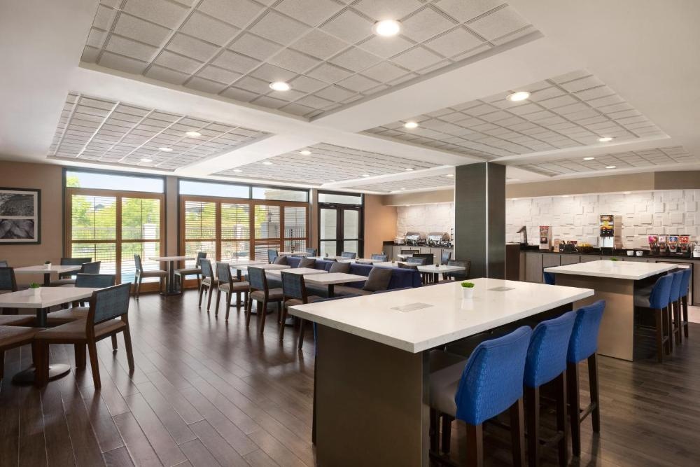 Wingate By Wyndham Montgomery Image 28